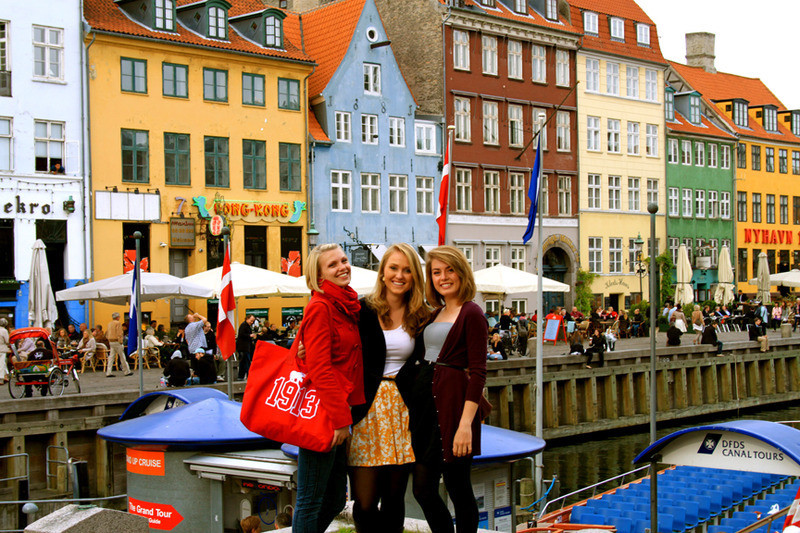 COPENHAGEN AS YOUR HOME, EUROPE AS YOUR CLASSROOM - ABROAD101 COOL 