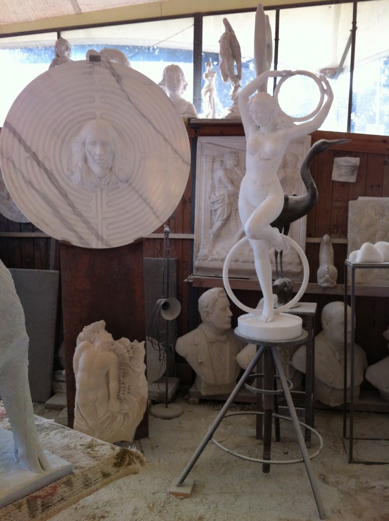 sculptures | Abroad101 Blog