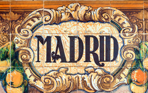 Abroad101 student of the week in Madrid | Abroad101 Blog image of Madrid sign for Abroad101