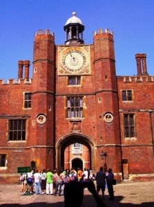 Hampton Court Palace | Abroad101 Blog Hampton Court Palace