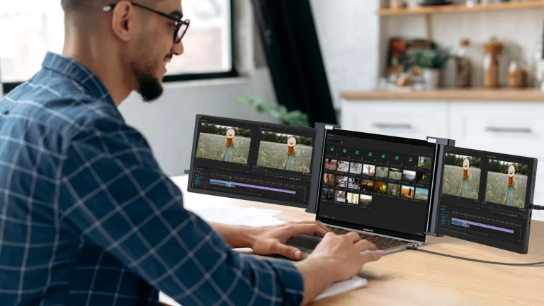Triple portable monitor uses - Photo courtesy of | Abroad101 Blog