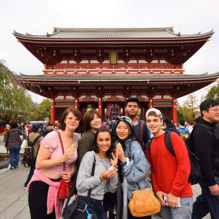 Student program review photo for The Intern Group's Tokyo Internship Placement Program. For the full review click here! | Abroad101 Blog