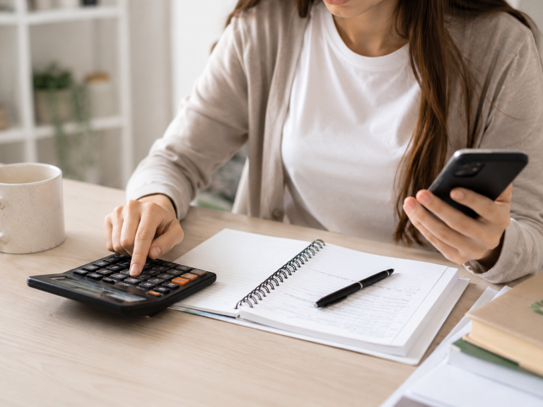 Budgeting 101 A Beginners Guide for Students 1 | Abroad101 Blog